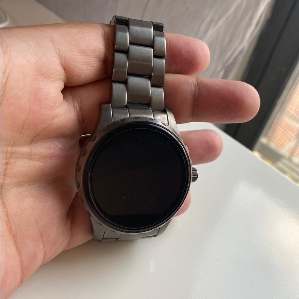 Fossil Gen 4 Smartwatch - Explorist HR 45mm No Box - Picture 7 of 8